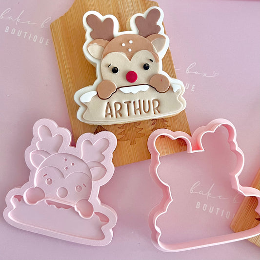REINDEER PLAQUE - MULTI POP EMBOSSER AND CUTTER