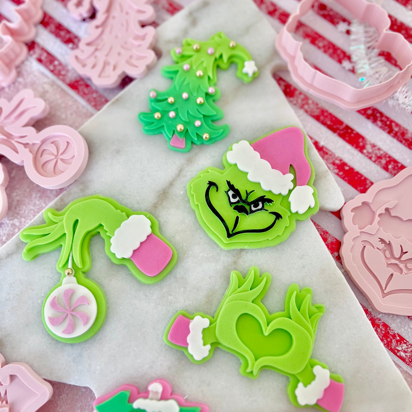 GRINCH CHRISTMAS TREE - MULTI POP EMBOSSER AND CUTTER