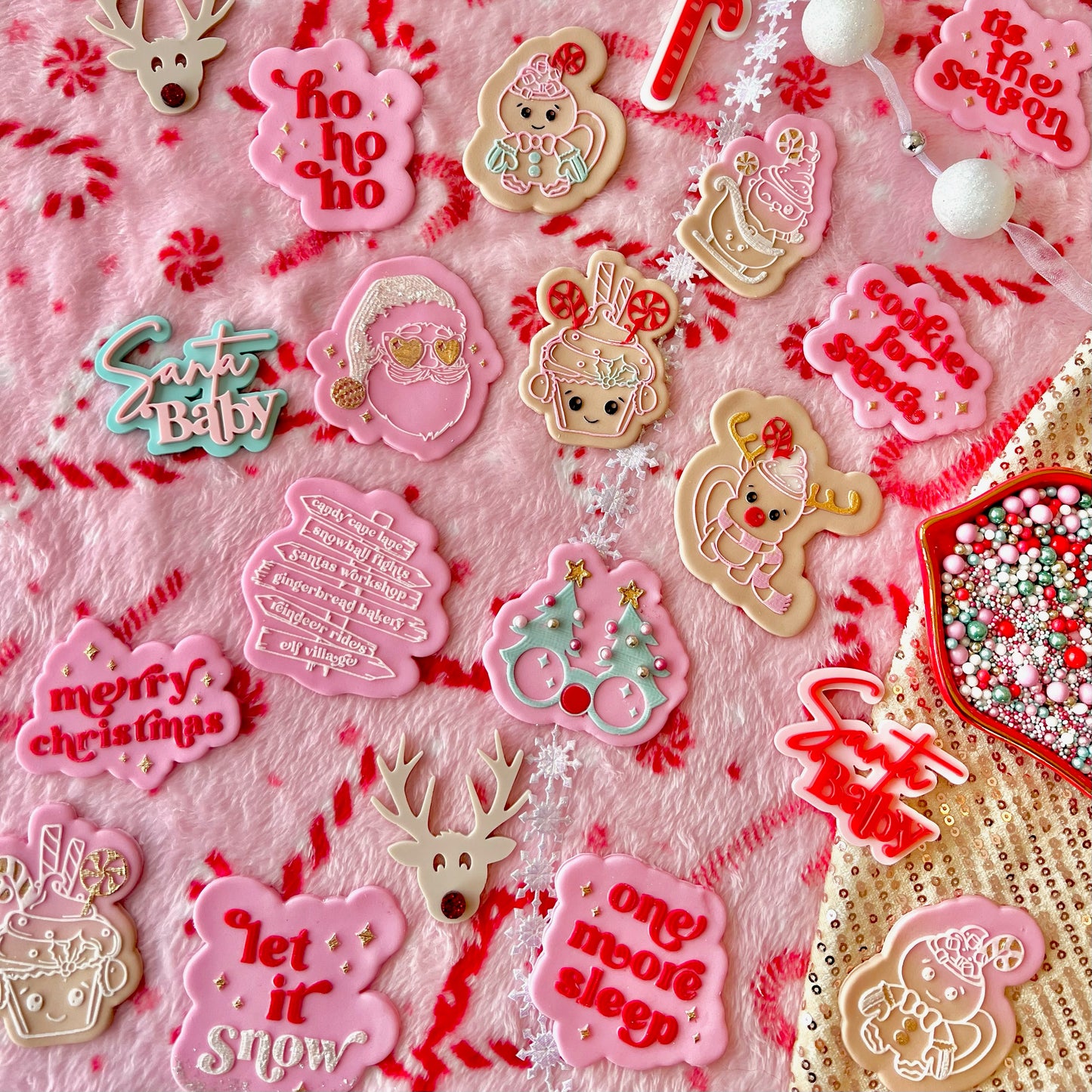 RETRO SANTA - RAISED EMBOSSER