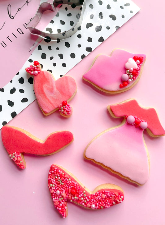MINI GIRLY COOKIE CUTTERS