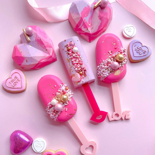 VALENTINES CAKESICLE STICKS - PACK OF 6