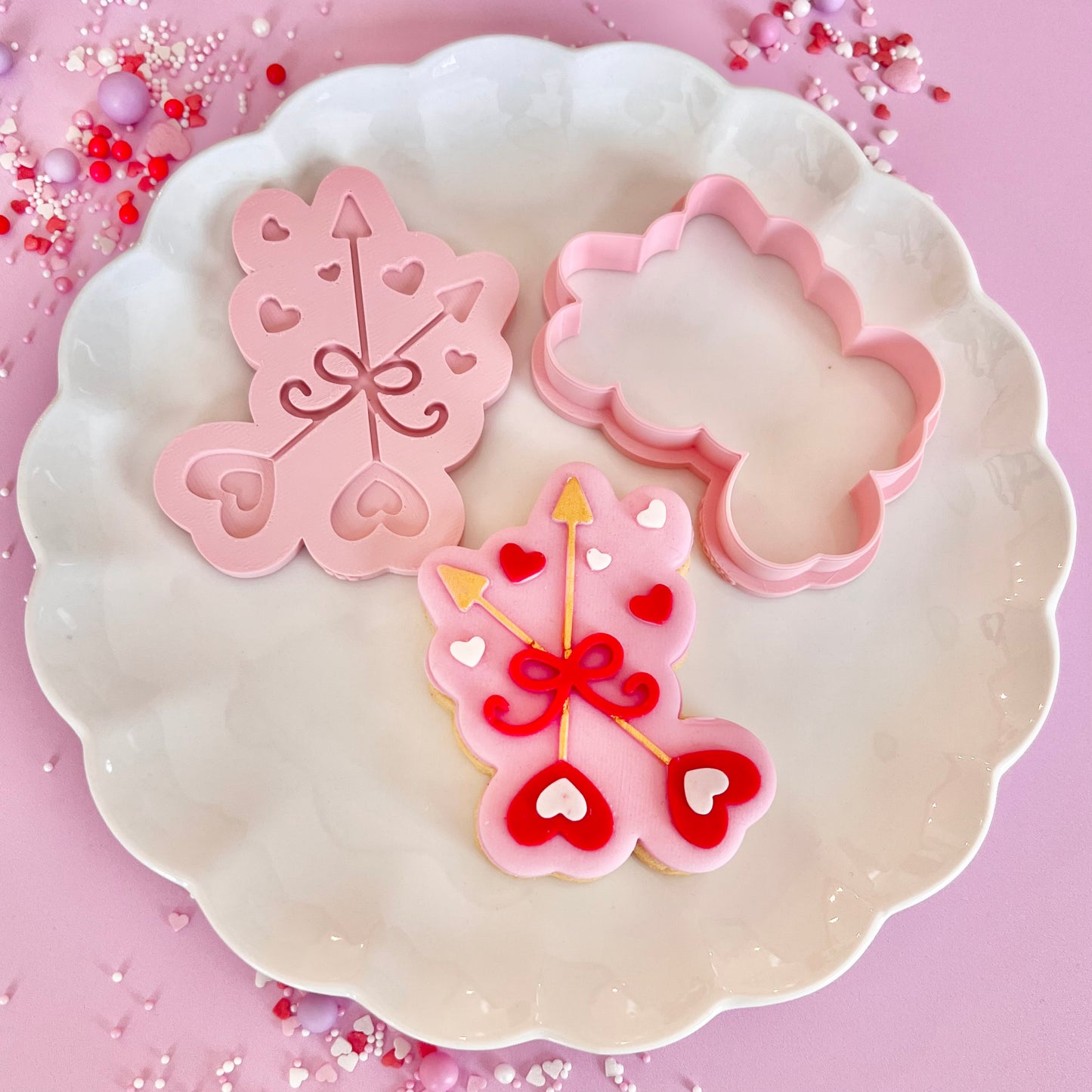 CUPIDS ARROWS - MULTI POP EMBOSSER AND CUTTER