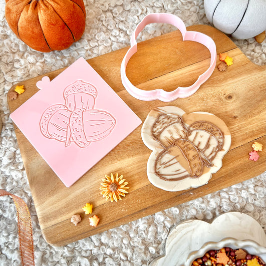 ACORNS - RAISED EMBOSSER