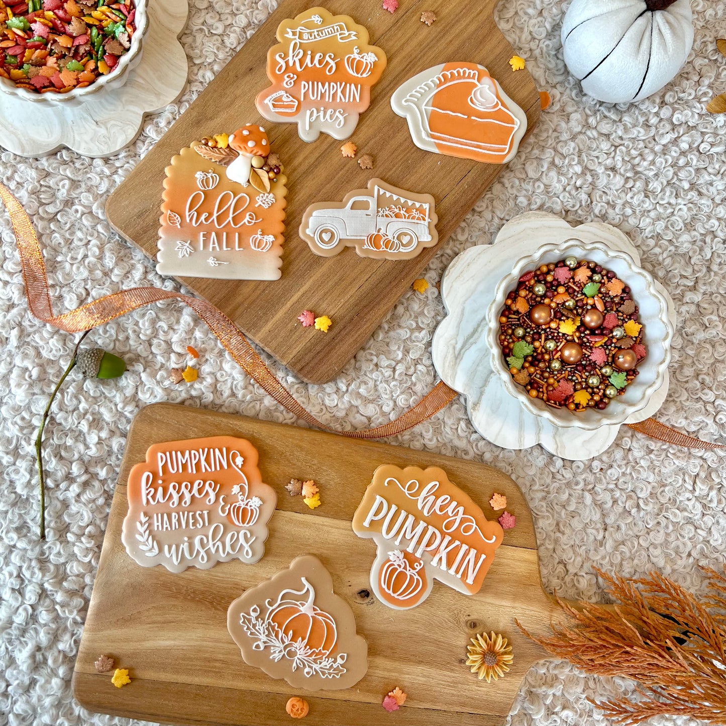 PUMPKIN PIE - RAISED EMBOSSER