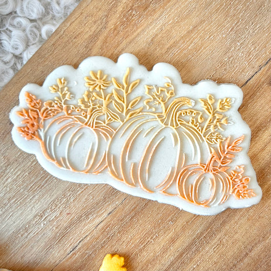 3 PUMPKINS - RAISED EMBOSSER