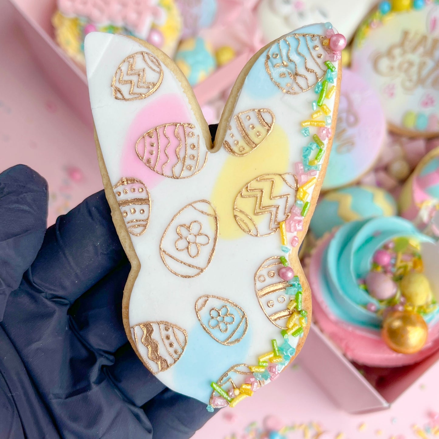 EASTER EGG PATTERN - RAISED EMBOSSER