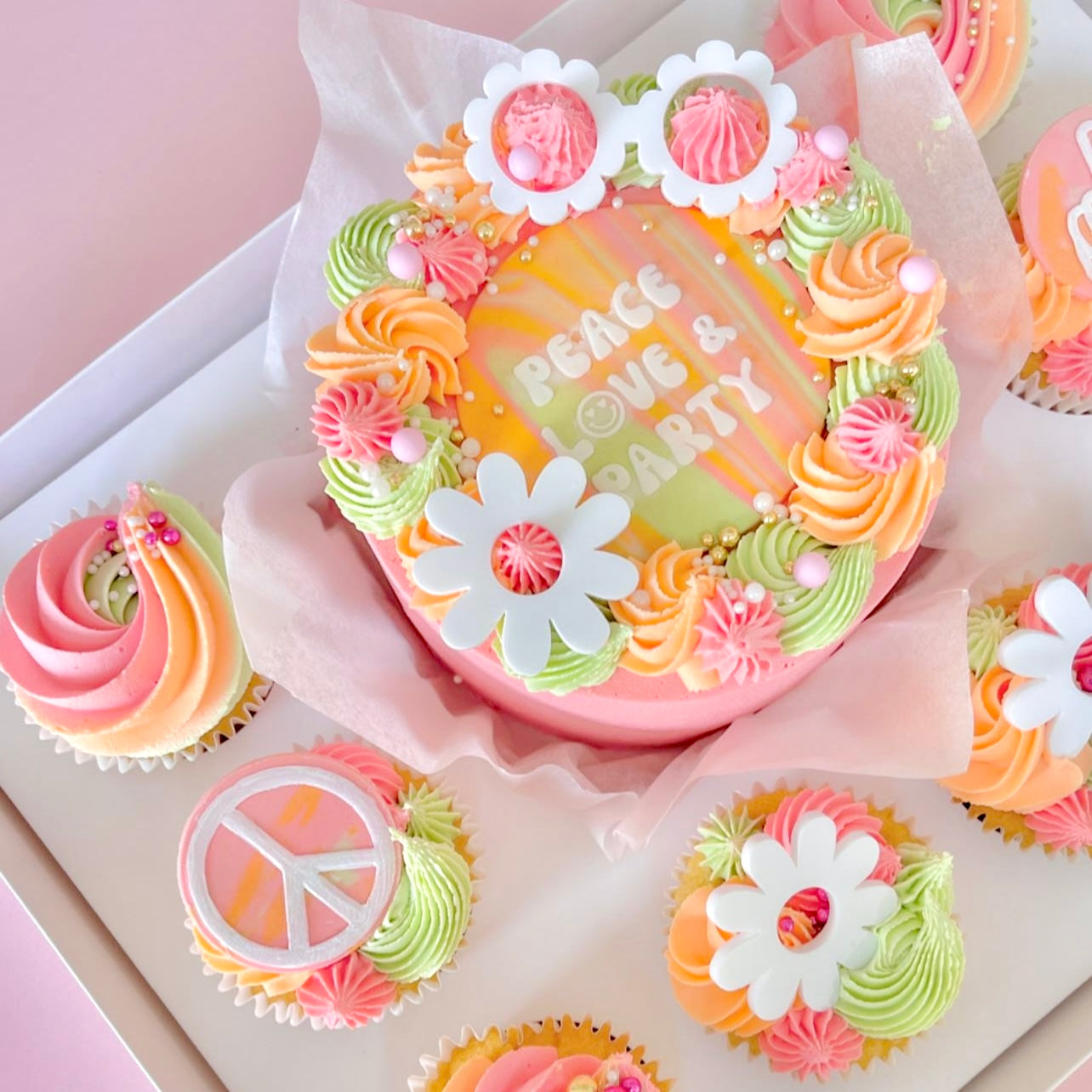 DAISY - CHARM TOPPER